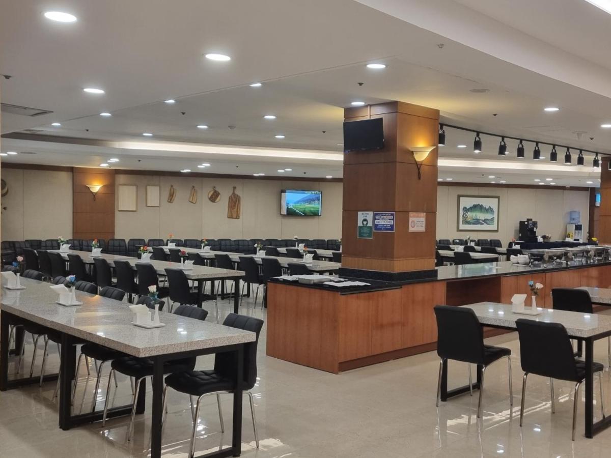 เดอะ โชซุน โฮเต็ล ซวนโบ Hotel ชองจู ภายนอก รูปภาพ